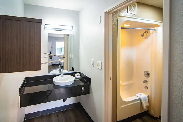 2 Full Beds - Premium, Mini Fridge, Motel6 Kissimmee, FL - Orlando 7/9