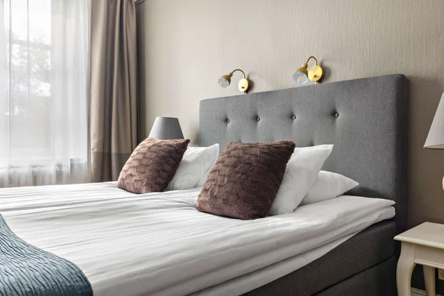 غرفة بسرير كوين، Motala Stadshotell 3/3