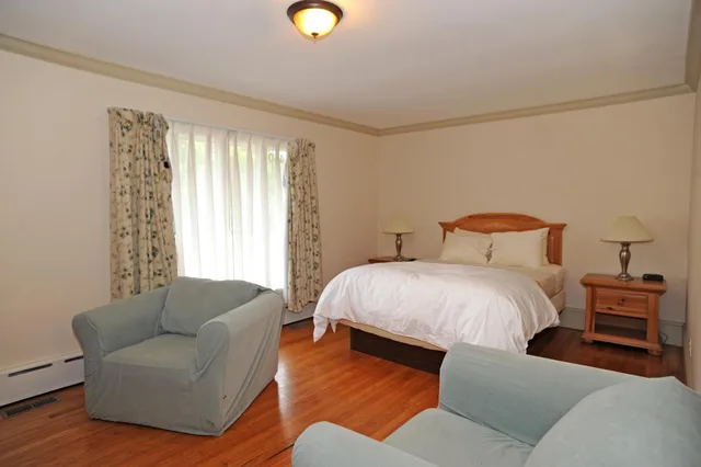 جناح بسريرين كوين، Southampton Long Island Hotel 1/1