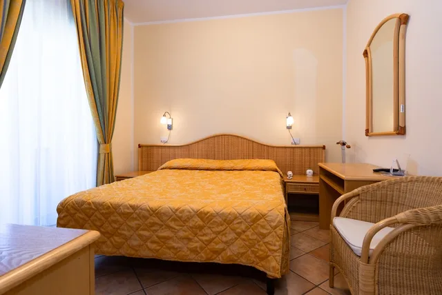 غرفة أساسية بسرير مزدوج، Hotel Ristorante Il Ceppo 4/6
