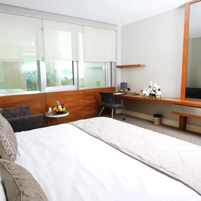 Superior, King Bed, Partial Sea View, Cevahir Hotel Istanbul Asia 2/8