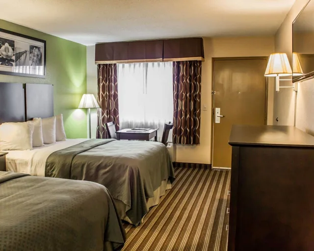 غرفة قياسية بسريرين كوين، Quality Inn Kenly I-95 7/10