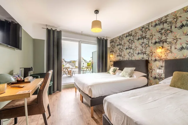 غرفة عائلية ثلاثية، Hotel the Originals Roscoff Armen Le Triton 3/8