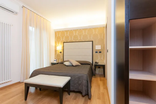 Gold, Twin Beds، Touring Hotel Bologna 10/10