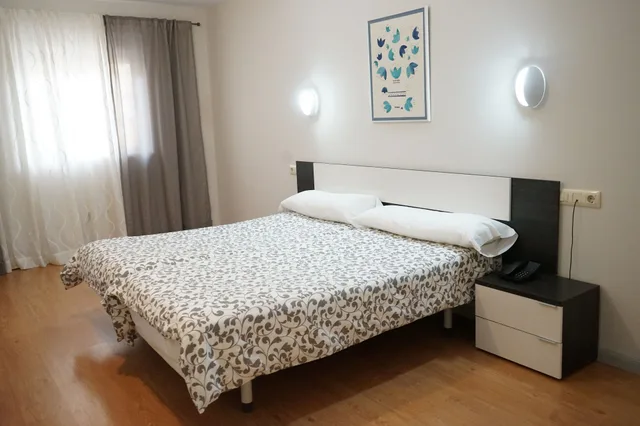 غرفة قياسية بسريرين منفصلين، AHC Caceres 4/10