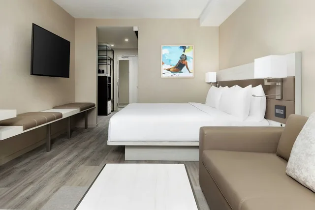 غرفة بسرير كينج، AC Hotel St. Petersburg 3/6