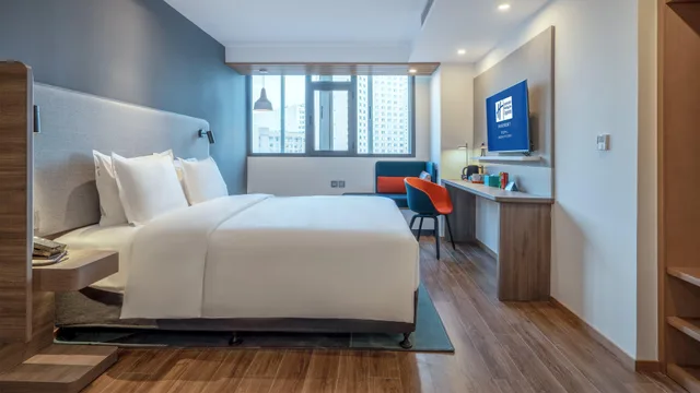 غرفة بسرير كوين، Holiday Inn Express Qingdao City Center 1/3