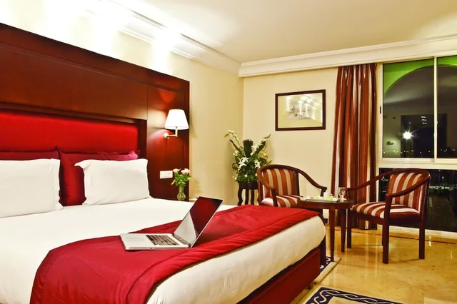 جناح ديلوكس بسرير كينج، Borj Rabat - A member of Barcelo Hotel Group 1/3