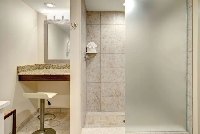 جناح بسرير كينج، Days Hotel by Wyndham Toms River Jersey Shore 8/8