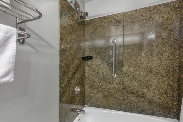 غرفة قياسية بسريرين كوين، Best Western Plus Williston Hotel & Suites 10/10