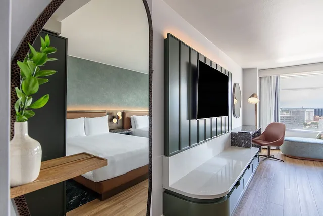 غرفة بسريرين كوين في طابق مرتفع، Hyatt Regency Denver 4/10