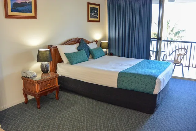 استوديو بريميوم بسرير كوين بإطلالة على الشاطئ، Rose Bay Resort 4/5