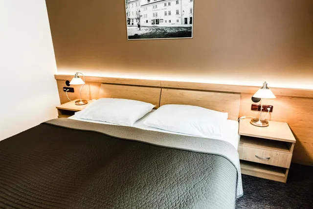 غرفة بسرير كينج بإطلالة على المدينة، Archibald City Hotel 8/10