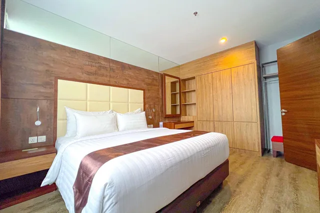 Suite, Asialink Hotel By Prasanthi 8/10