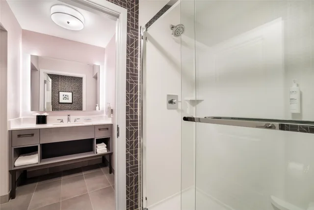جناح استوديو بسرير كينج لذوي الإعاقة، Homewood Suites by Hilton Dallas-Frisco 4/5