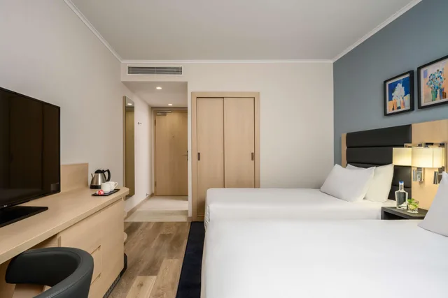 غرفة قياسية بسريرين منفصلين، Hilton Garden Inn Budapest 1/4