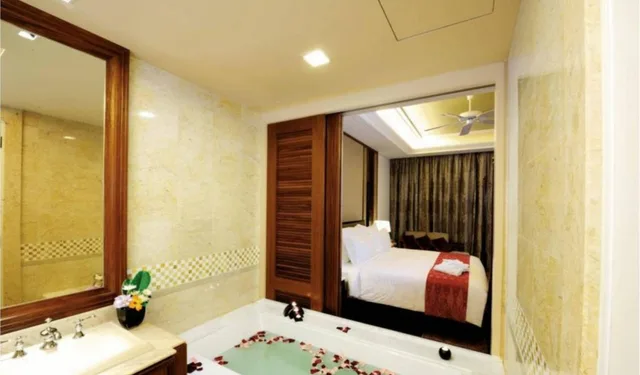 Merchant, King Bed, Hill View، The Danna Langkawi - A Member of Small Luxury Hotels of the World 3/3