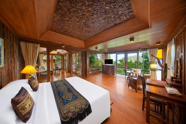 Grand, Villa, Santhiya Koh Phangan Resort and Spa 2/8