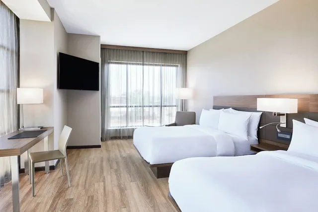 غرفة بسريرين مزدوجين بإطلالة على المدينة لذوي الإعاقة، Ac Hotel Huntsville Downtown 1/1