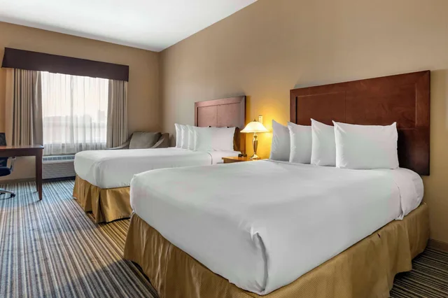 غرفة قياسية بسريرين كوين، Quality Inn & Suites Rimbey 6/10