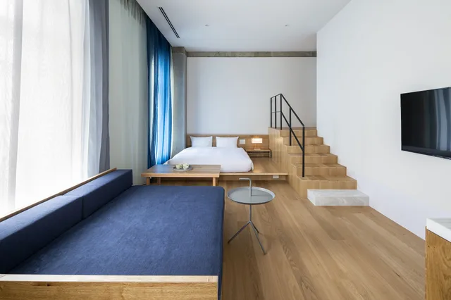 Junior Suite, Queen Bed, Sofa, Historic Building، TSUGU Kyoto Sanjo by THE SHARE HOTELS 1/5
