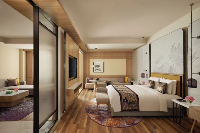 Superior, King Bed, Vivanta Thane LBS Road 4/7