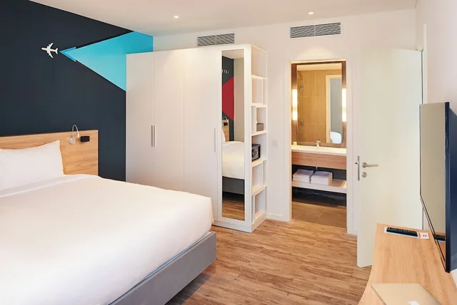 شقة بسرير كينج وسرير كوين بغرفتي نوم، Ibis Saigon Airport 3/4