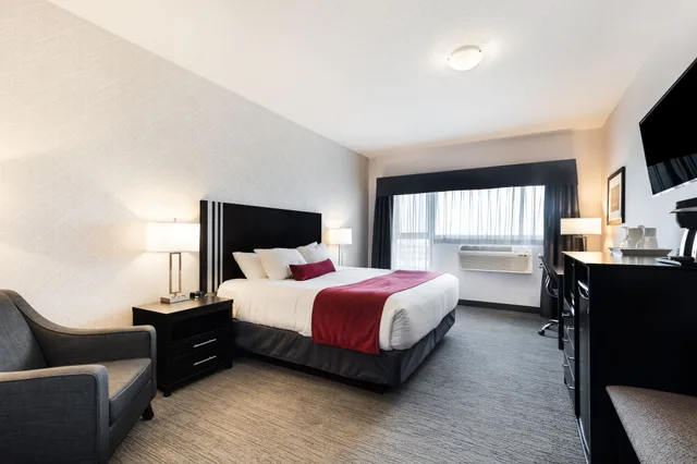 غرفة بسرير كينج، Park Inn By Radisson Edmonton Airport 4/6