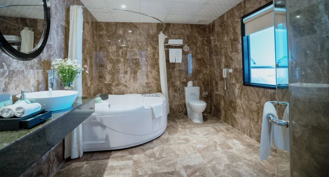 جناح بسرير كينج بشرفة، Hoi An Sincerity Hotel 6/7