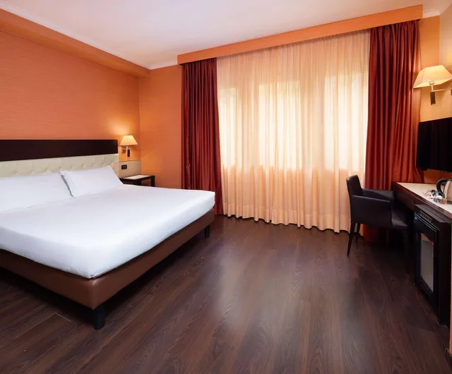 Junior Suite, King Bed, Sofa, Best Western Gorizia Palace Hotel 1/3