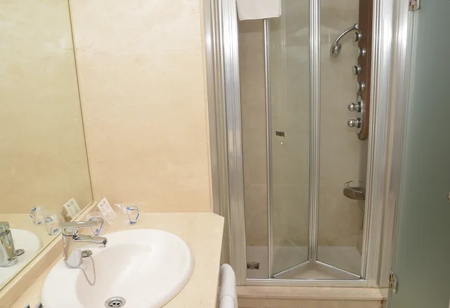 غرفة ثلاثية، B&B HOTEL Salamanca Centro Artheus 4/5
