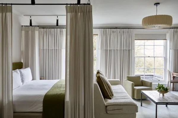 Deluxe, Mansion، THE GROVE 1/3