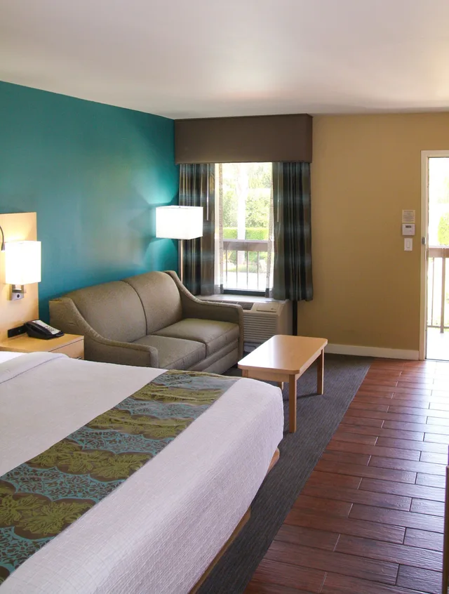 جناح بسرير كينج لذوي الإعاقة، Best Western Plus South Coast Inn 6/10