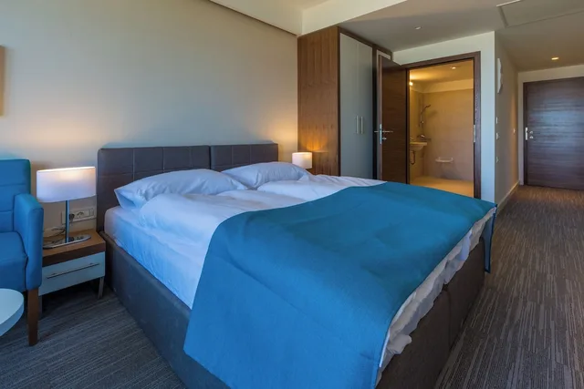 غرفة سوبيريور بسريرين منفصلين بإطلالة على البحر لذوي الإعاقة، Hotel Katarina 1/4