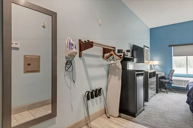 غرفة مفردة بسرير كينج، Iris Garden Inn 5/9