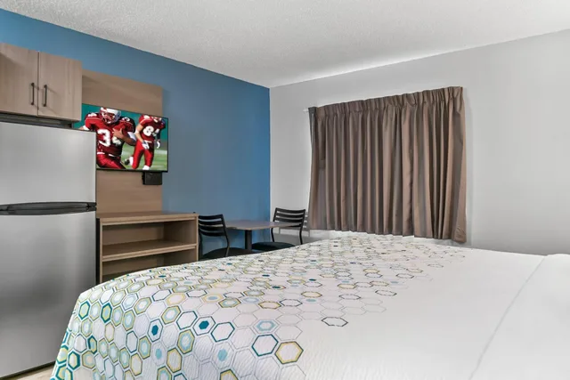 استوديو بسرير كينج، Red Roof Inn Flint 1/10