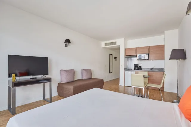 استوديو سوبيريور بسرير مزدوج وسرير فردي بشرفة، Appart'hotel Odalys City Monaco Les Hauts de la Principaute 9/10