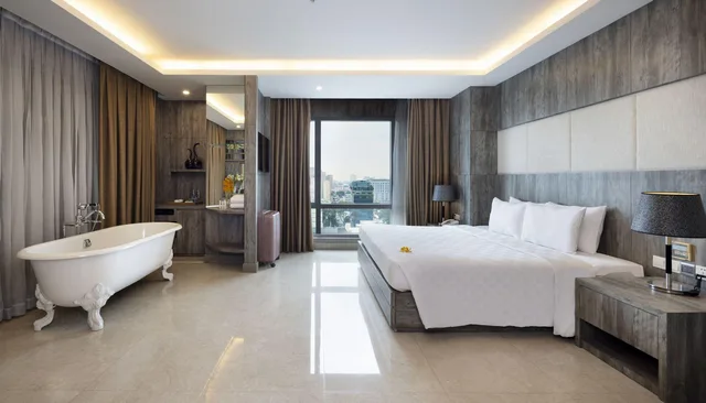 Panorama, Suite, King Bed, City View، Edenstar Saigon Hotel 1/1