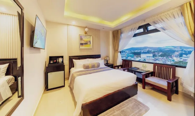 Deluxe, Queen Bed, City View, Victory Dalat Hotel 6/10