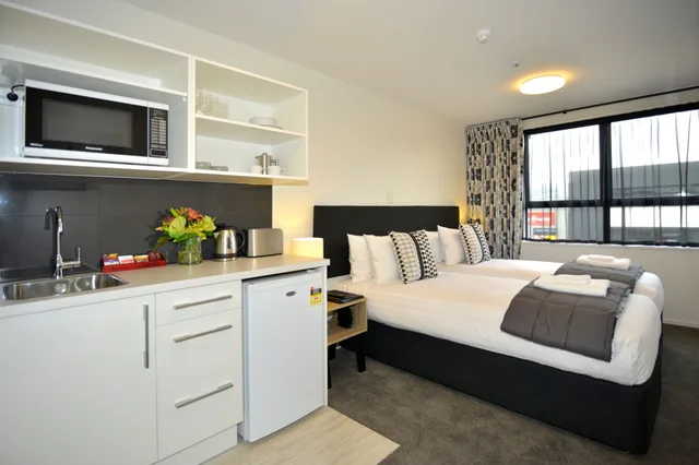 استوديو سوبيريور بسرير كوين، Southwark Hotel Apartments 2/8