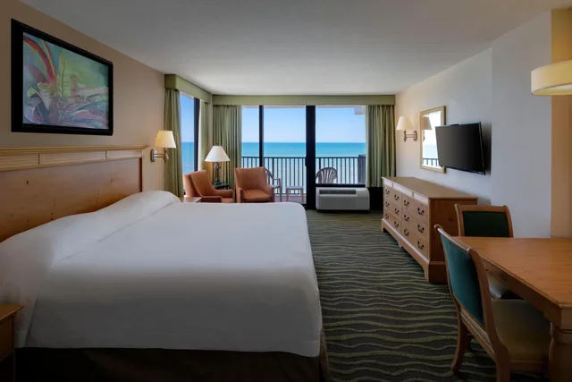 غرفة بسرير كينج بإطلالة على البحر، Nautilus Inn 6/10