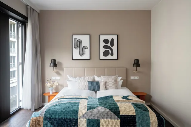 Studio, Queen Bed, Kitchen, Xl، Numa | Nook Rooms & Apartments 1/2