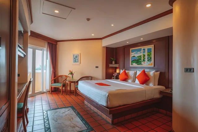 غرفة ديلوكس بسرير كوين وسرير فردي، Pacific Club Resort 1/10