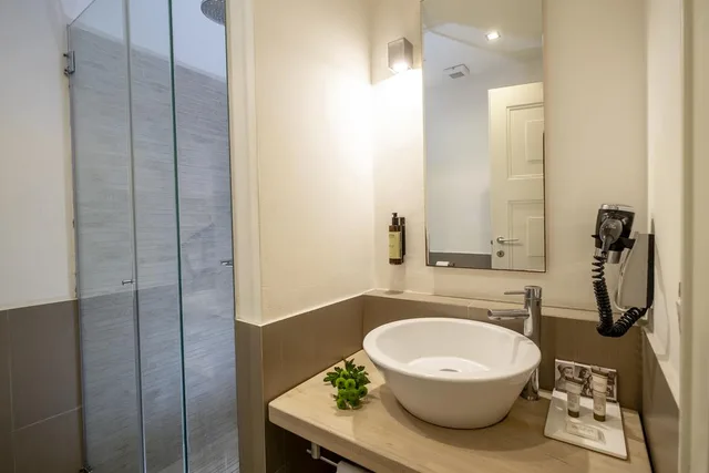 غرفة سوبيريور مفردة بسرير مزدوج، Le Rose Suite Hotel 4/4