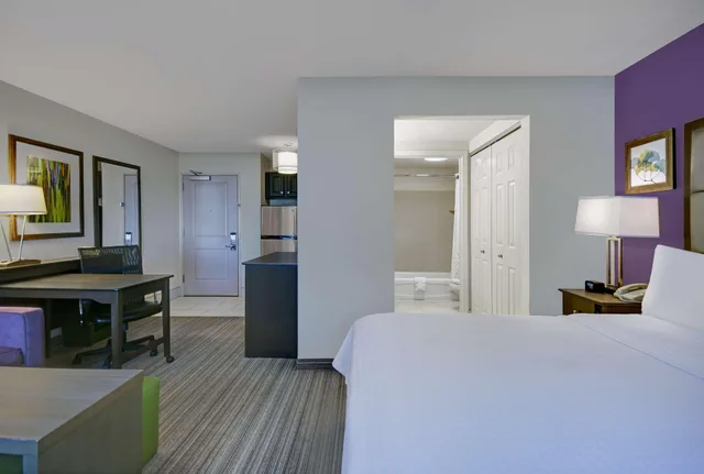 جناح بغرفتي نوم، Homewood Suites by Hilton Eatontown 1/3