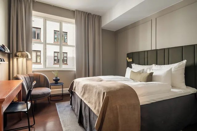 غرفة قياسية بسرير مزدوج، Home Hotel Bryggen 5/10