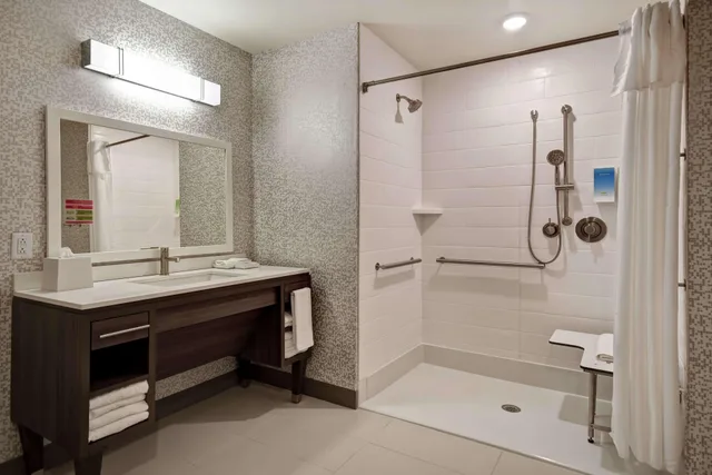 استوديو لذوي الإعاقة، Home2 Suites By Hilton Jekyll Island 4/5