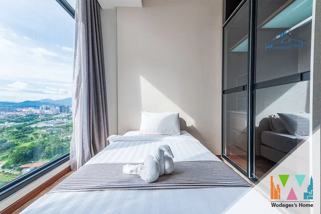 2 Bedrooms, Apartment, 1 King and 1 Single Beds, Kuala Lumpur City Center View، Expressionz KLCC by Wodages 10/10