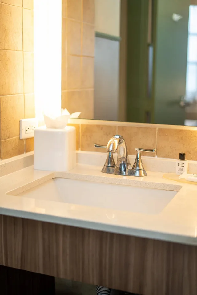 Upgrade, Queen Bed، Comfort Inn & Suites Levittown PR 4/4
