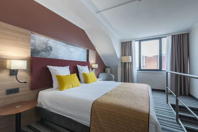 استوديو بأربعة أسرّة وسريرين منفصلين، Leonardo Hotel Antwerp 2/6